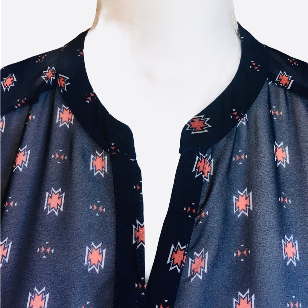 *Alice Blue top sheer, short sleeves, navy & coral